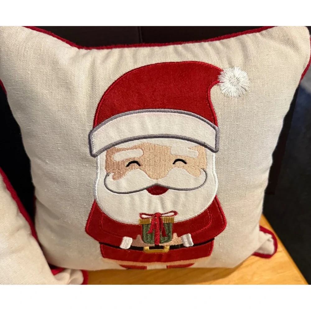 Throw Pillows Red Christmas Holiday Santa Reindeer 8 Inch Set of 2